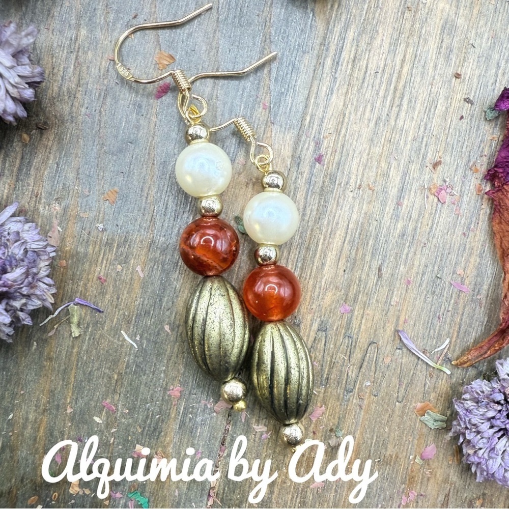 Vintage style gold and carnelian agate statement earrings
